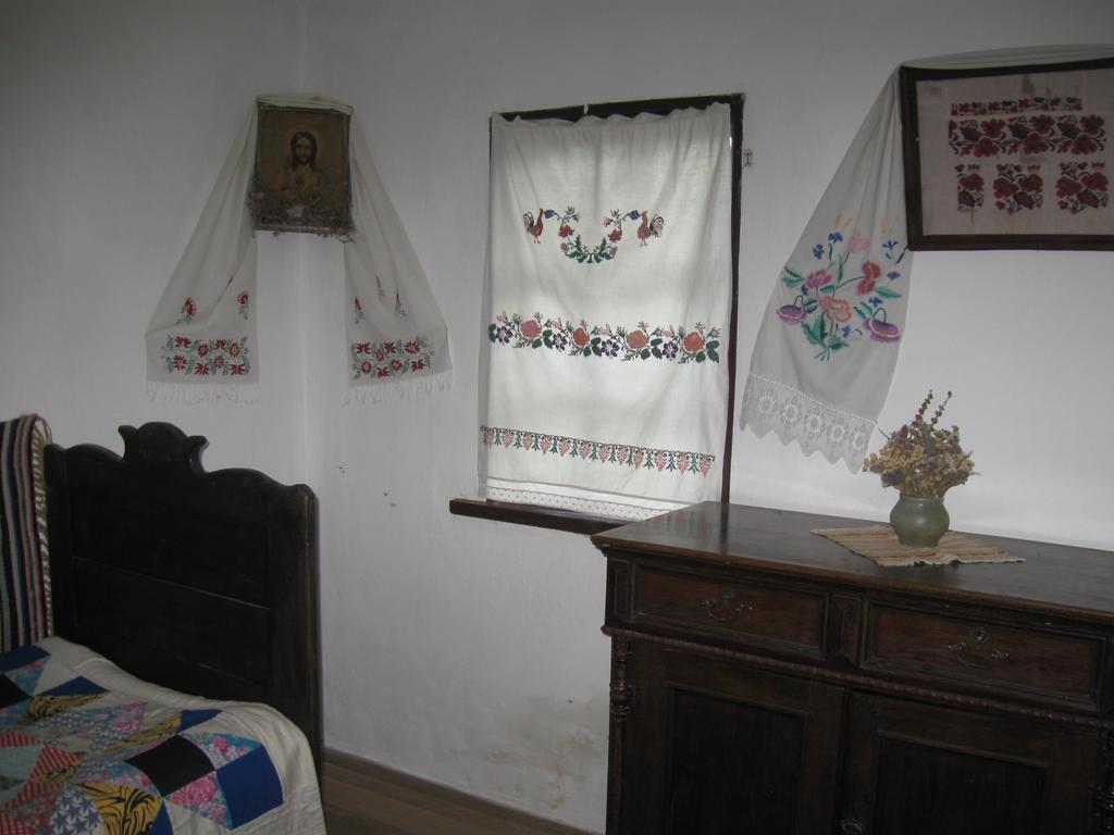 Koryakivskyi Rai Guest House Dmitrenki Exterior foto