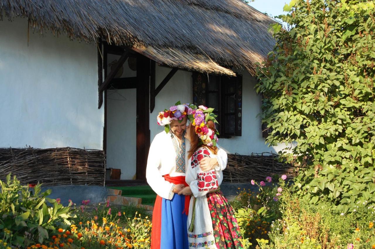 Koryakivskyi Rai Guest House Dmitrenki Exterior foto